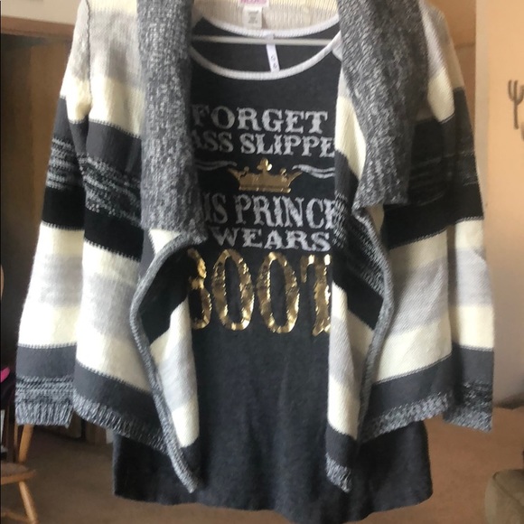 Canyon River Blues Other - 2 for 1 deal! Sweater and Long Sleeve Tee